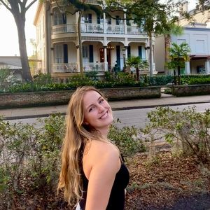 Meet your Posher, Abby